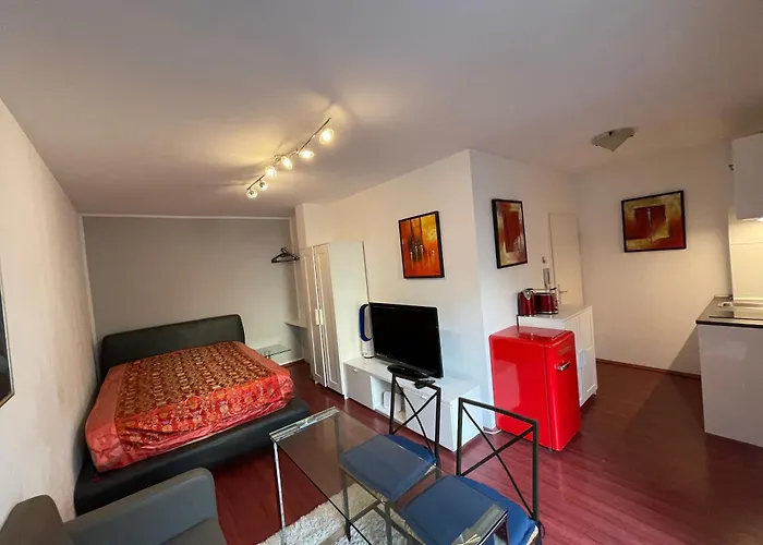 Friesenwall Apartment